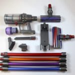 Dyson V11